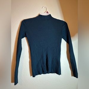 H&M Green Turtleneck (S)